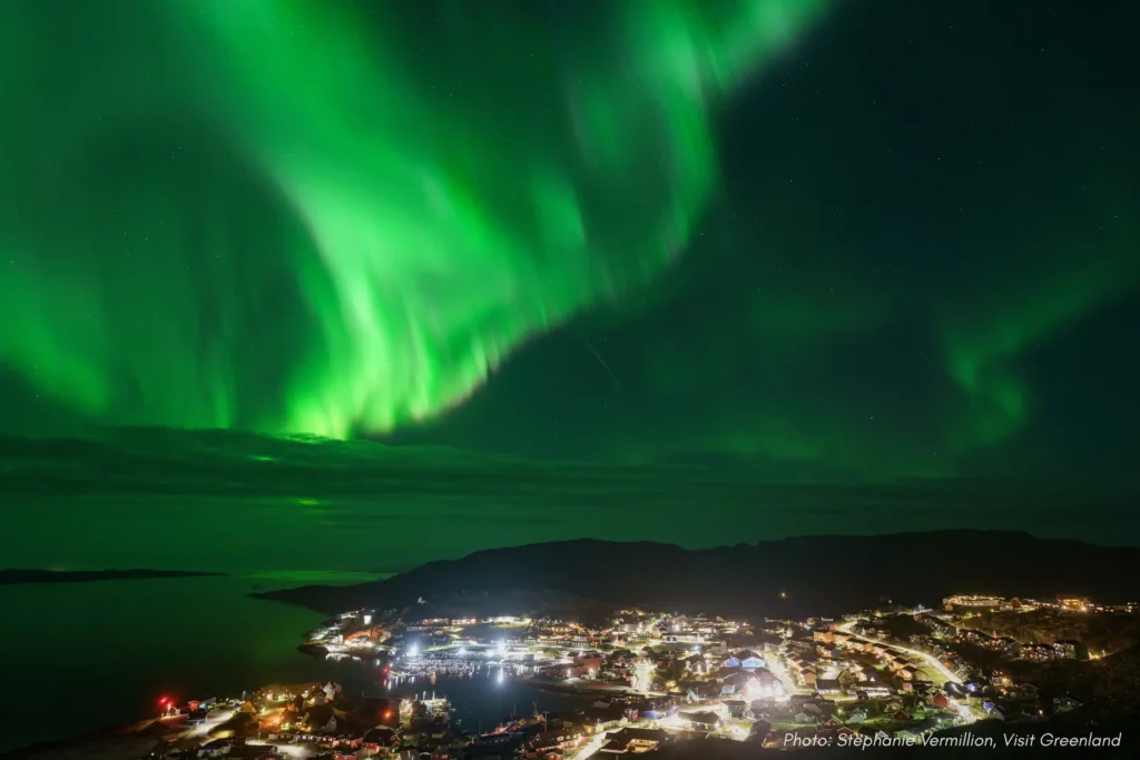 Copy of Auroras dance above Qaqortoq on an Aurora Chase with Pink Peak Tours – Photo by Stephanie Vermillion – Visit Greenland